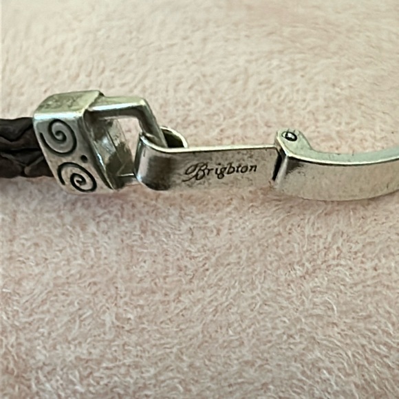 BRIGHTON “BELIEVE IN YOURSELF” BRACELET - Picture 7 of 10